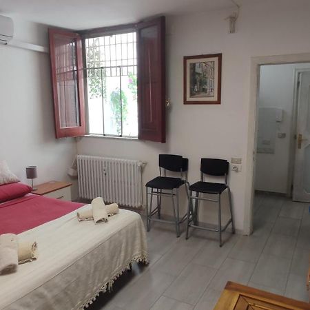 Super Central Studio, No Noise, Near Seaside, Shops Bari Zewnętrze zdjęcie