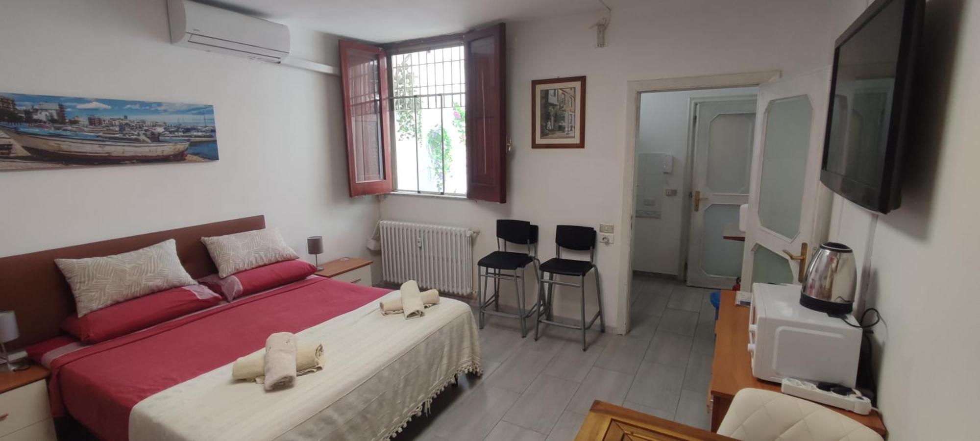 Super Central Studio, No Noise, Near Seaside, Shops Bari Zewnętrze zdjęcie
